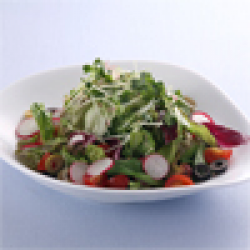 グリーン野菜のヘルシーサラダ